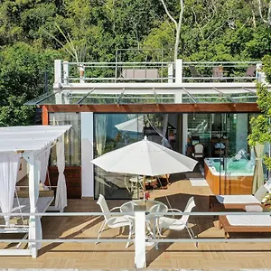 bistro-e-guest-house-isadora-duncan.santa-catarina-brasil.com/